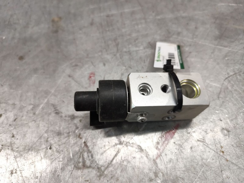 Recambio de valvula expansion para kia niro i (de) e-niro referencia OEM IAM EAS16M017  