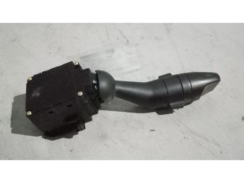 Recambio de mando cambio automatico para renault serie t 12.8 diesel referencia OEM IAM 22007399  