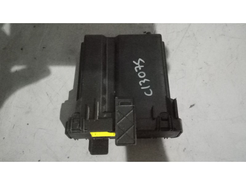 Recambio de modulo electronico para renault serie t 12.8 diesel referencia OEM IAM 23516569  7423516569
