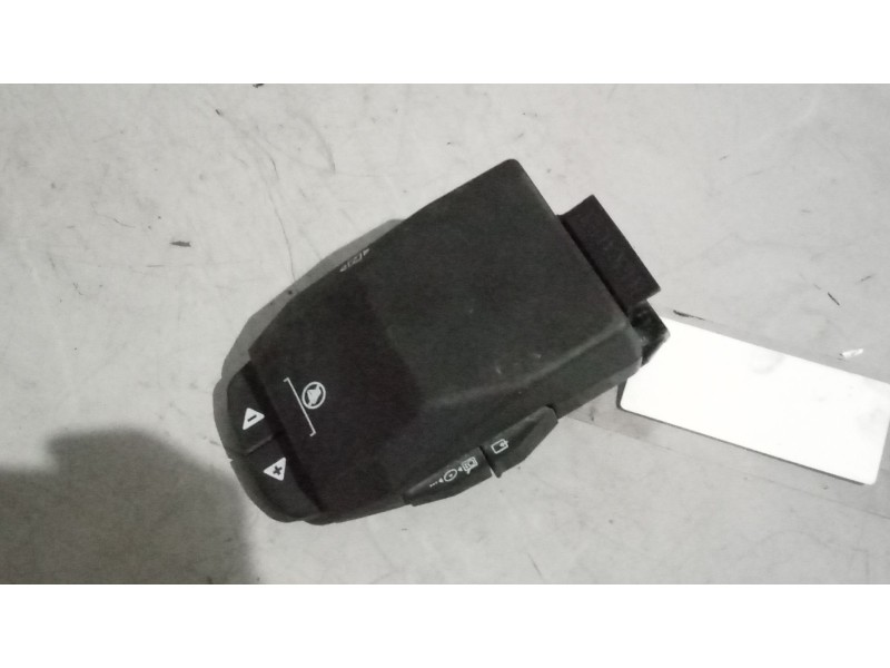 Recambio de mando radio para renault serie t 12.8 diesel referencia OEM IAM   