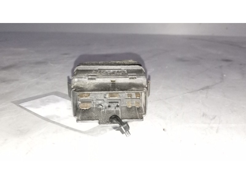 Recambio de interruptor para volvo fh xxx 12.8 diesel referencia OEM IAM 20569990  