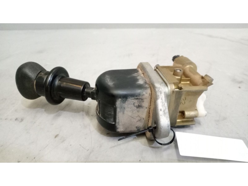 Recambio de palanca freno de mano para man tgx 18.xxx 12.4 diesel referencia OEM IAM 81523156156  