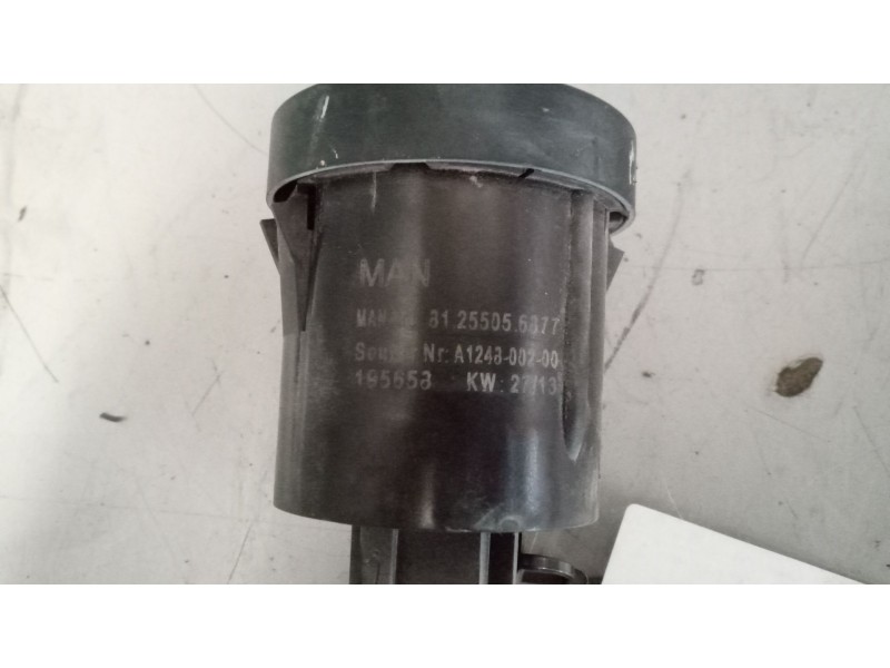 Recambio de mando luces para man tgx 18.xxx 12.4 diesel referencia OEM IAM 81255056877  