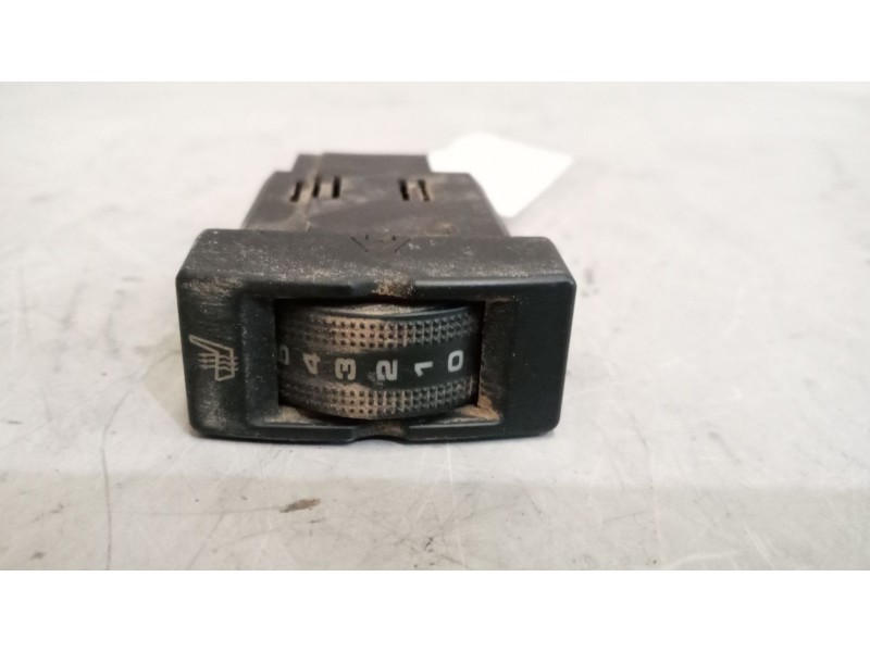 Recambio de interruptor para man tgx 18.xxx 12.4 diesel referencia OEM IAM 81259070317  