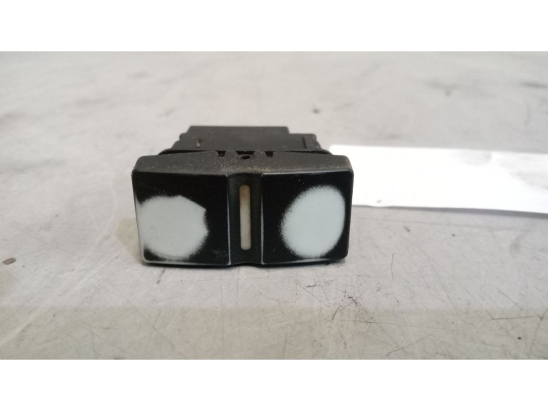 Recambio de interruptor para man tgx 18.xxx 12.4 diesel referencia OEM IAM 81255030318  