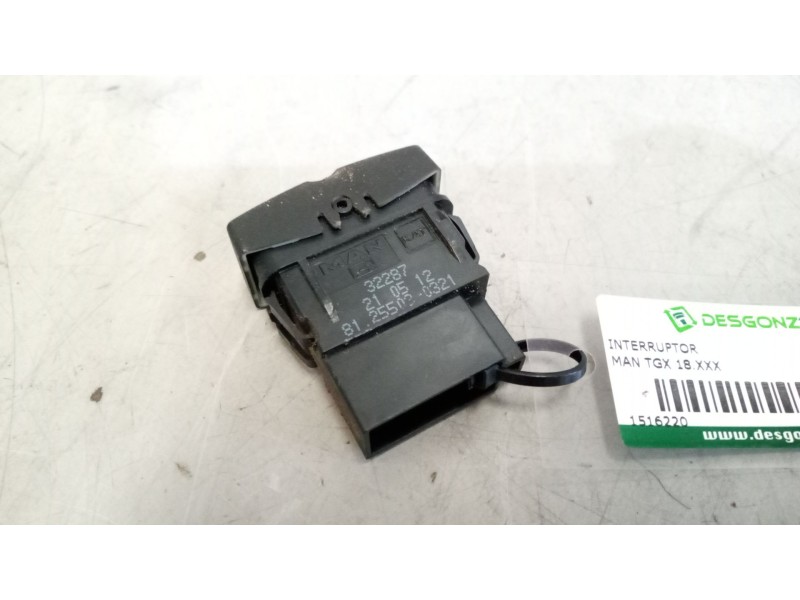 Recambio de interruptor para man tgx 18.xxx 12.4 diesel referencia OEM IAM 81255030321  