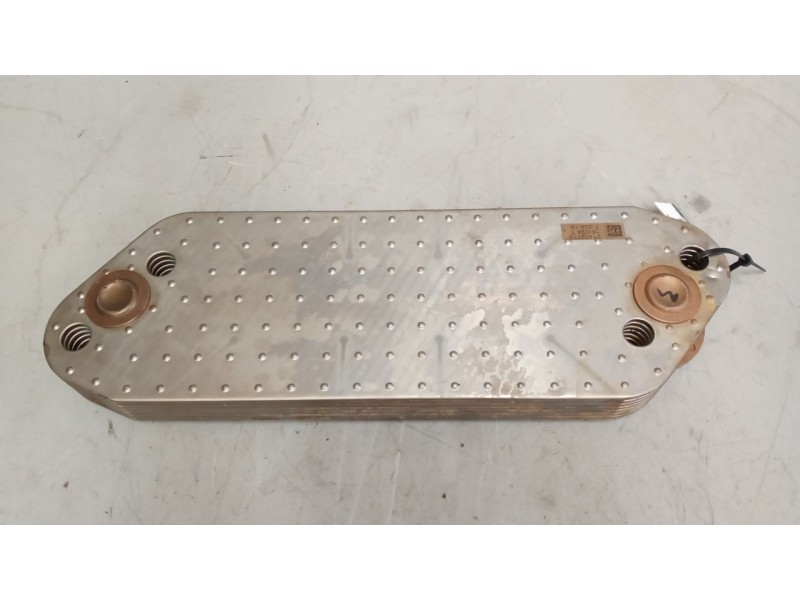 Recambio de enfriador aceite motor para volvo fm xxx 12.8 diesel referencia OEM IAM 21432776  