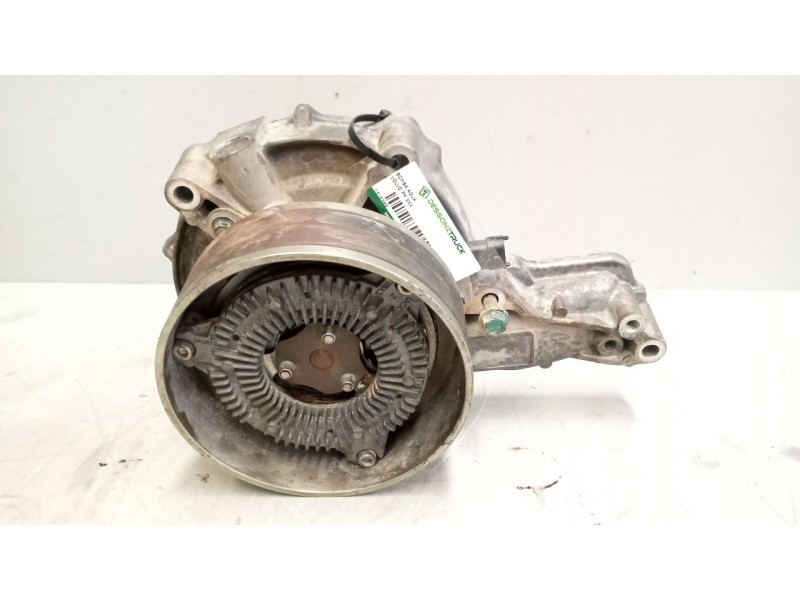 Recambio de bomba agua para volvo fm xxx 12.8 diesel referencia OEM IAM 21812242  