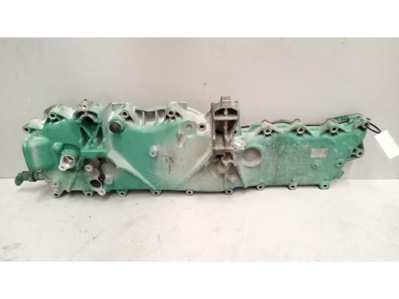 Recambio de tapa enfriador aceite para volvo fm xxx 12.8 diesel referencia OEM IAM 21905815  21905817
