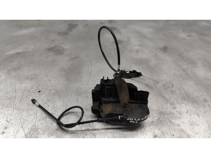 Recambio de cerradura puerta trasera derecha para nissan micra (k12e) acenta referencia OEM IAM   