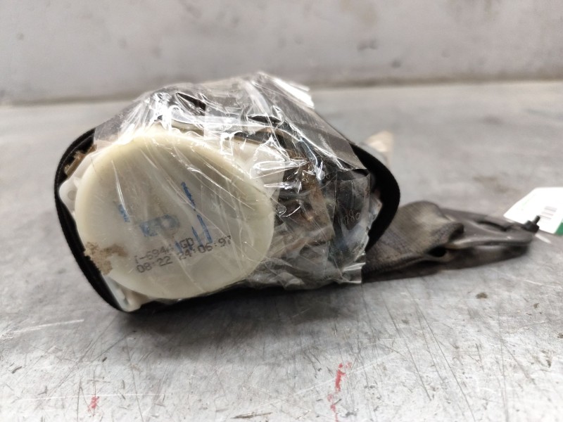 Recambio de cinturon seguridad delantero derecho para opel astra f berlina básico referencia OEM IAM 6944GD  