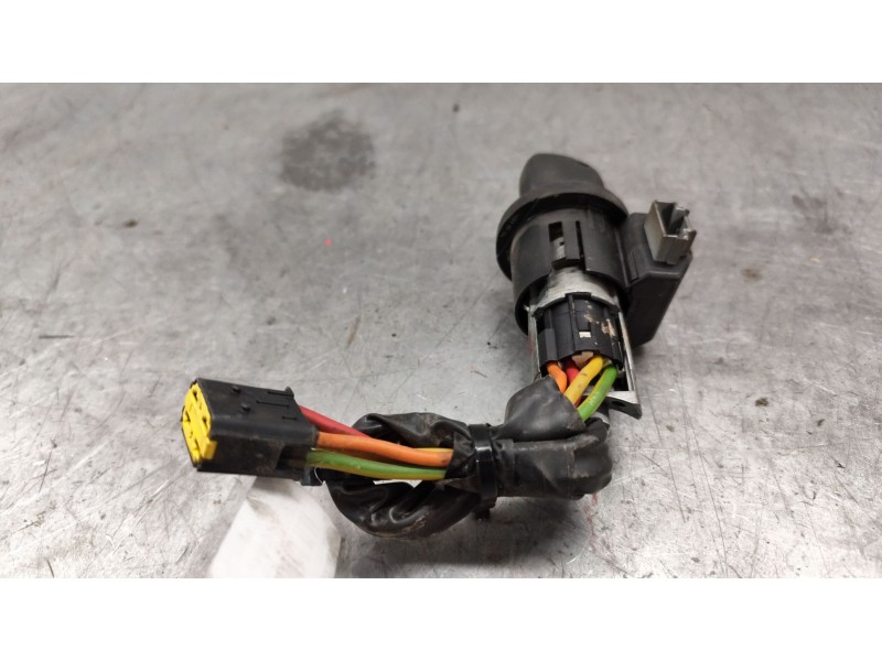 Recambio de conmutador de arranque para dacia logan 1.6 cat referencia OEM IAM   