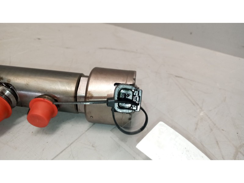 Recambio de rampa inyectora para volvo fm xxx 12.8 diesel referencia OEM IAM 22578068 22585974 22577715