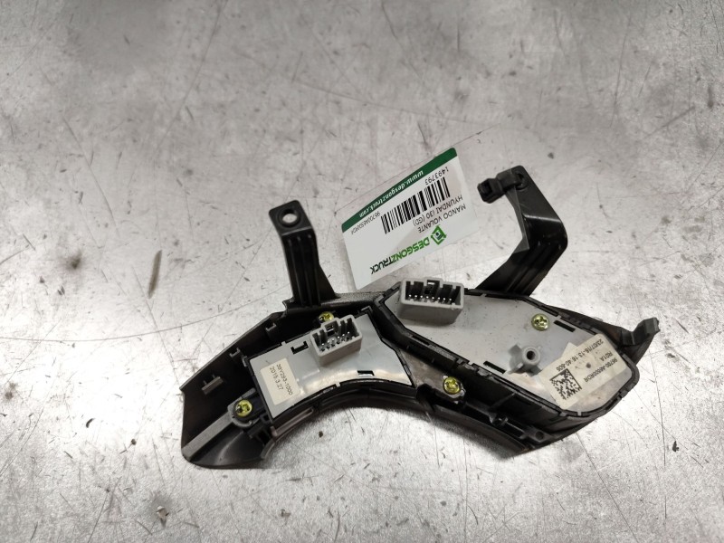 Recambio de mando volante para hyundai i30 (gd) 1.6 crdi referencia OEM IAM 96700A6500RDR  