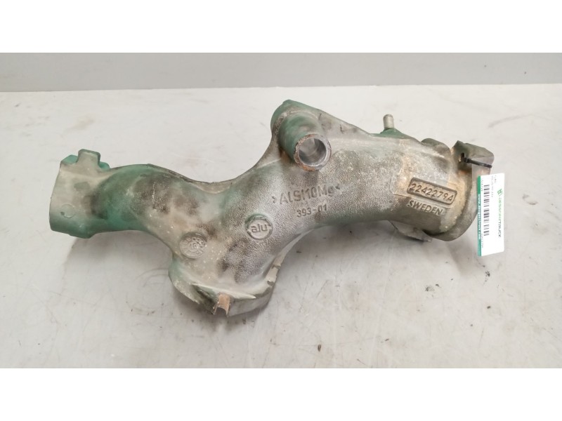 Recambio de tubo para volvo fm xxx 12.8 diesel referencia OEM IAM 22422794  TUBO REFRIGERACION