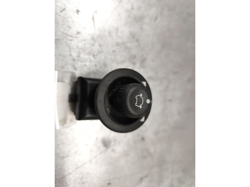 Recambio de mando retrovisor para ford ecosport 1.0 ecoboost referencia OEM IAM CN1517B676AA  