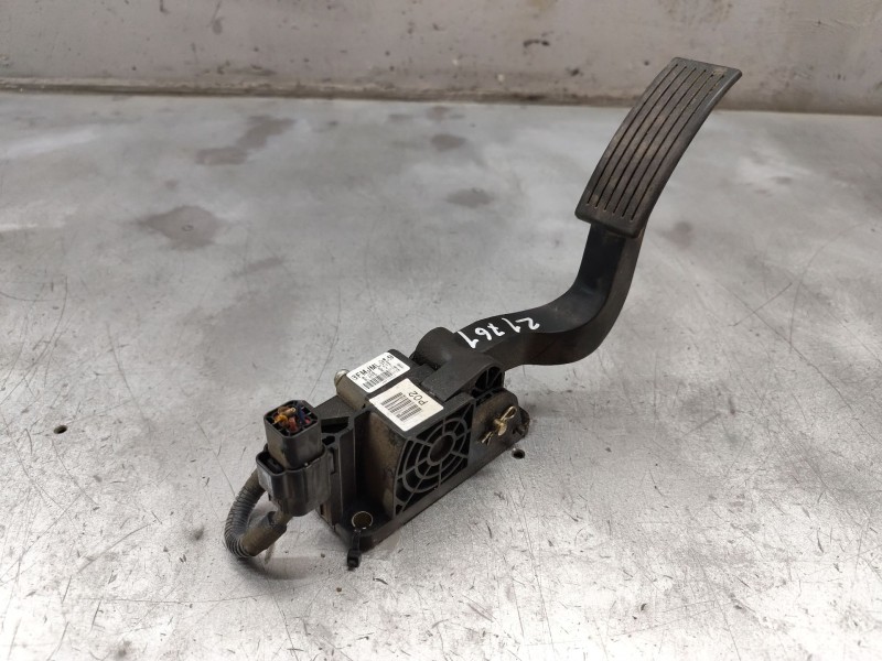 Recambio de potenciometro pedal para hyundai accent (mc) gl referencia OEM IAM 01540833  