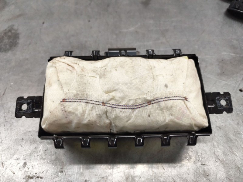 Recambio de airbag delantero derecho para kia niro i (de) e-niro referencia OEM IAM 84530G5000  