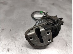 Recambio de cerradura puerta trasera izquierda para toyota yaris 1.0 cat referencia OEM IAM   