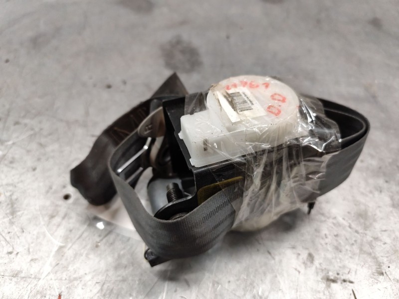 Recambio de cinturon seguridad delantero derecho para hyundai accent (mc) gl referencia OEM IAM 888801E030  