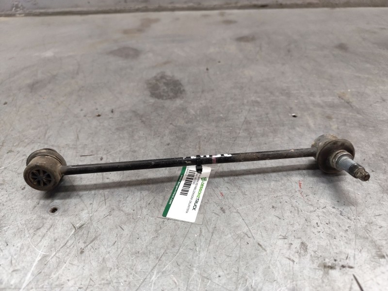 Recambio de bieleta barra estabilizadora delantera para hyundai i30 (gd) 1.6 crdi referencia OEM IAM   