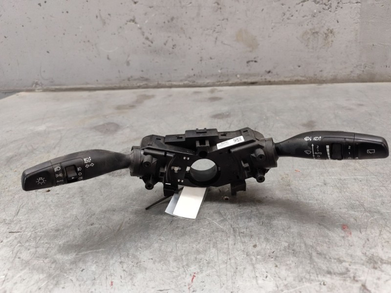 Recambio de mando multifuncion para kia niro i (de) e-niro referencia OEM IAM 93404Q4960  