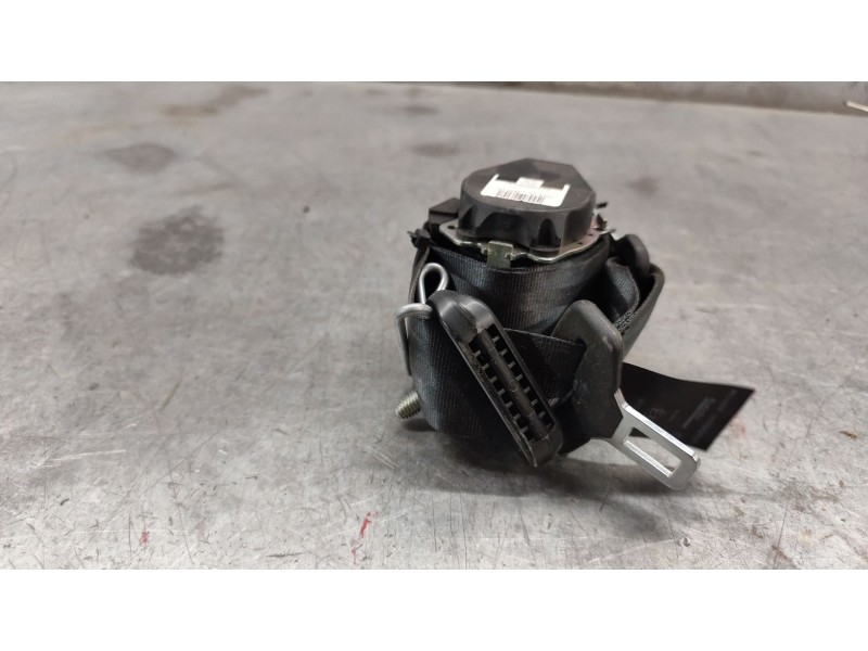Recambio de cinturon seguridad trasero central para dacia sandero ii tce 90 (b8m1, b8ma) referencia OEM IAM 622488800d  