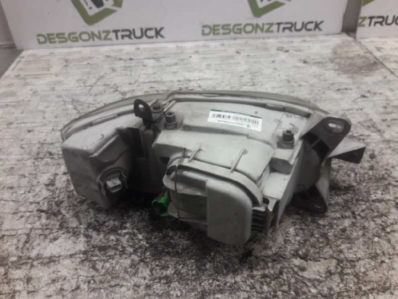 Recambio de faro izquierdo para ford escort berl./turnier atlanta berlina referencia OEM IAM   
