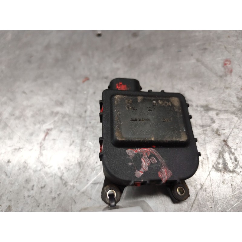 Recambio de motor apertura trampillas climatizador para audi a3 (8p1) 2.0 fsi referencia OEM IAM 0132801209  