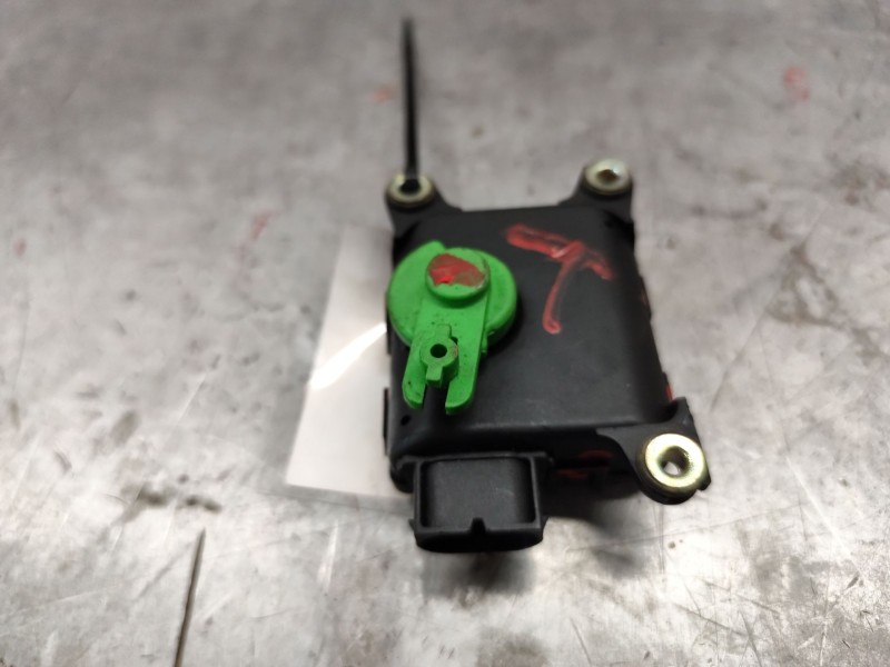 Recambio de motor apertura trampillas climatizador para audi a3 (8p1) 2.0 fsi referencia OEM IAM 0132801209  