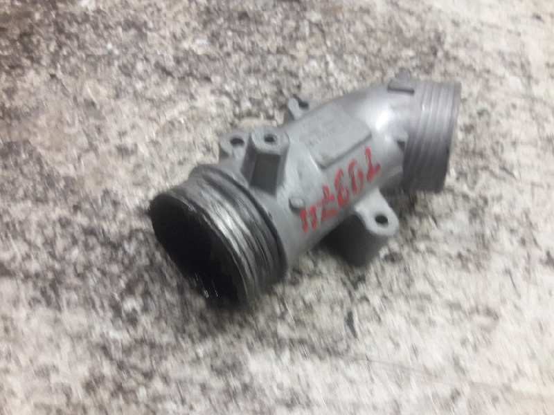 Recambio de tubo para volvo xc70 2.4 d awd ocean race referencia OEM IAM 08631538 INTERCOOLER 