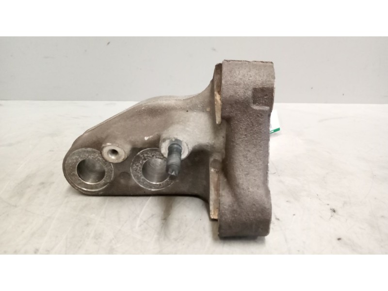 Recambio de soporte motor para volvo fm xxx 12.8 diesel referencia OEM IAM 21515058  