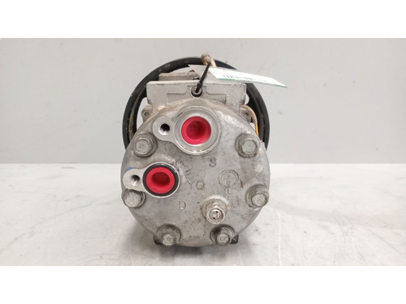 Recambio de compresor aire acondicionado para renault serie t 12.8 diesel referencia OEM IAM 84591036  