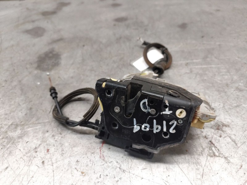 Recambio de cerradura puerta trasera derecha para volkswagen passat variant (3c5) advance referencia OEM IAM 3C4839016A  7 PINS