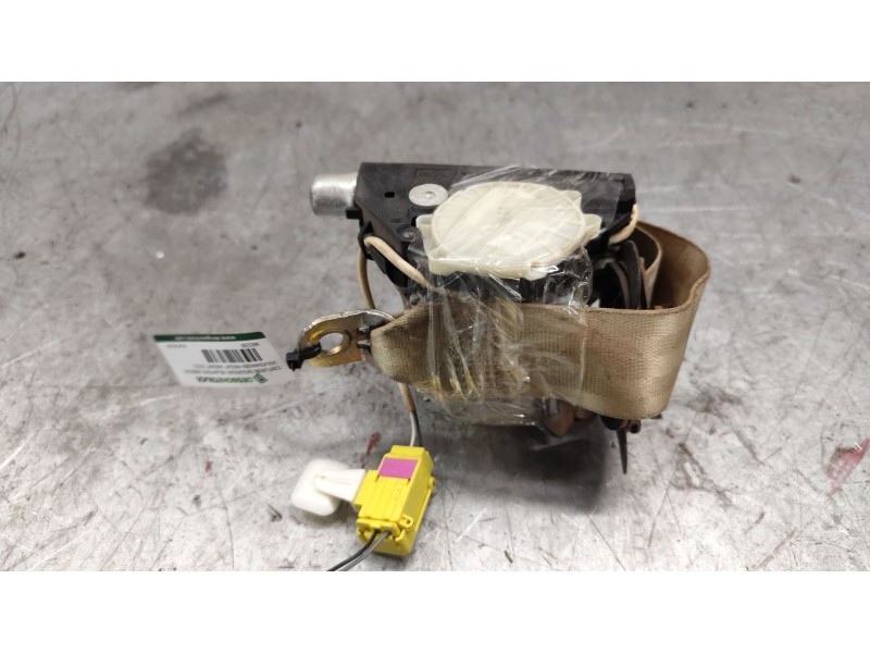 Recambio de cinturon seguridad delantero derecho para volkswagen passat variant (3c5) advance referencia OEM IAM 33042933H  