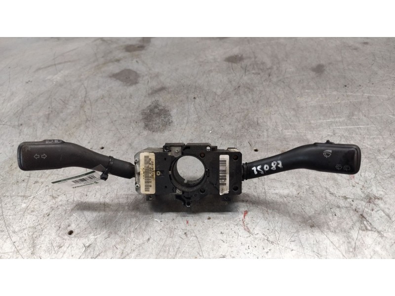 Recambio de mando multifuncion para volkswagen golf iv berlina (1j1) 1.9 tdi referencia OEM IAM 8L0953513G  