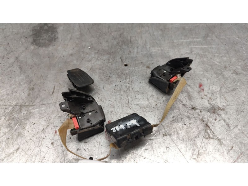 Recambio de mando volante para volkswagen passat variant (3c5) advance referencia OEM IAM 1K0959537F  