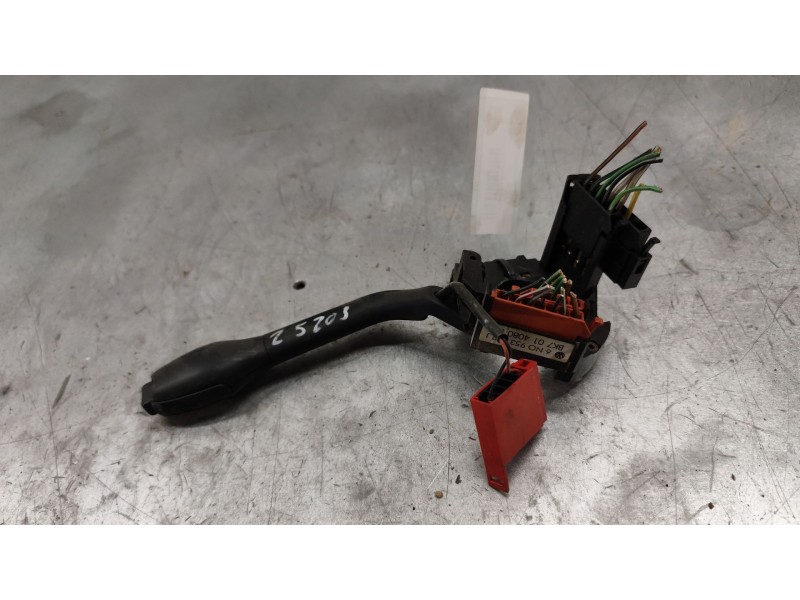 Recambio de mando limpia para volkswagen polo berlina (6n1) básico referencia OEM IAM 6N0953503J  