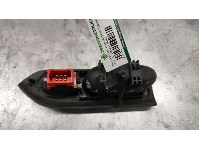 Recambio de mando elevalunas trasero izquierdo para renault laguna (b56) 1.8 16v rt referencia OEM IAM 7701707066  