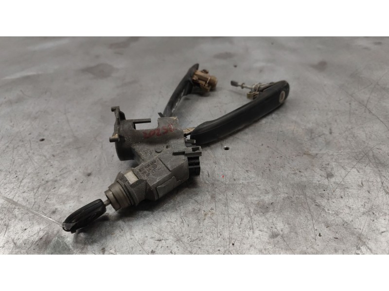 Recambio de juego arranque y bombillos para volkswagen polo berlina (6n1) básico referencia OEM IAM 357905851F  