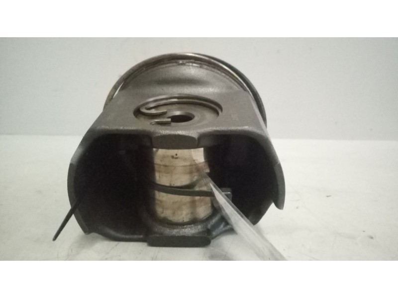 Recambio de piston para volvo fm xxx 12.8 diesel referencia OEM IAM 21907444  