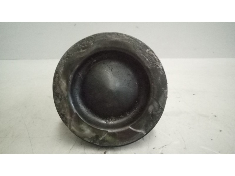 Recambio de piston para volvo fm xxx 12.8 diesel referencia OEM IAM 21907444  