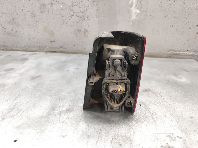 Recambio de piloto trasero izquierdo para peugeot partner (s1) combispace referencia OEM IAM 085521909L  