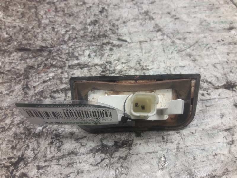 Recambio de piloto matricula para citroen berlingo cuadro sx referencia OEM IAM 9683421680  