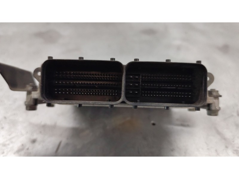 Recambio de centralita motor uce para hyundai i30 (gd) 1.6 crdi referencia OEM IAM 0281031578  