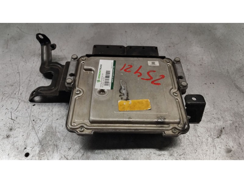 Recambio de centralita motor uce para hyundai i30 (gd) 1.6 crdi referencia OEM IAM 0281031578  