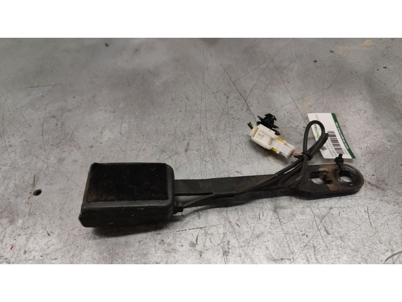 Recambio de enganche de cinturon delantero izquierdo para peugeot 307 sw (3h) 1.6 16v referencia OEM IAM   