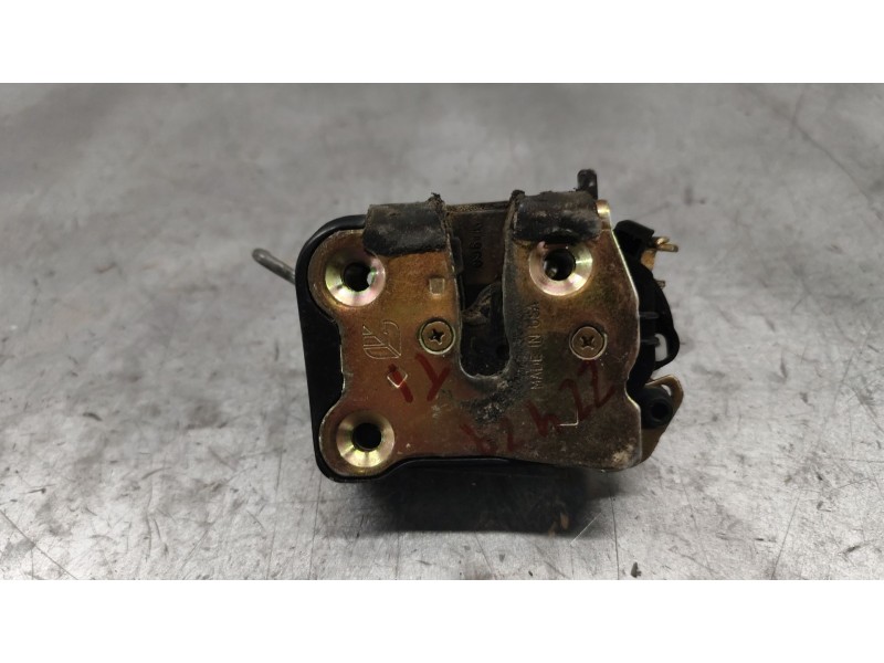 Recambio de cerradura puerta trasera izquierda para chrysler pt cruiser (pt) referencia OEM IAM   