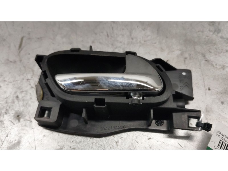 Recambio de maneta interior trasera derecha para peugeot 407 sw st sport referencia OEM IAM   
