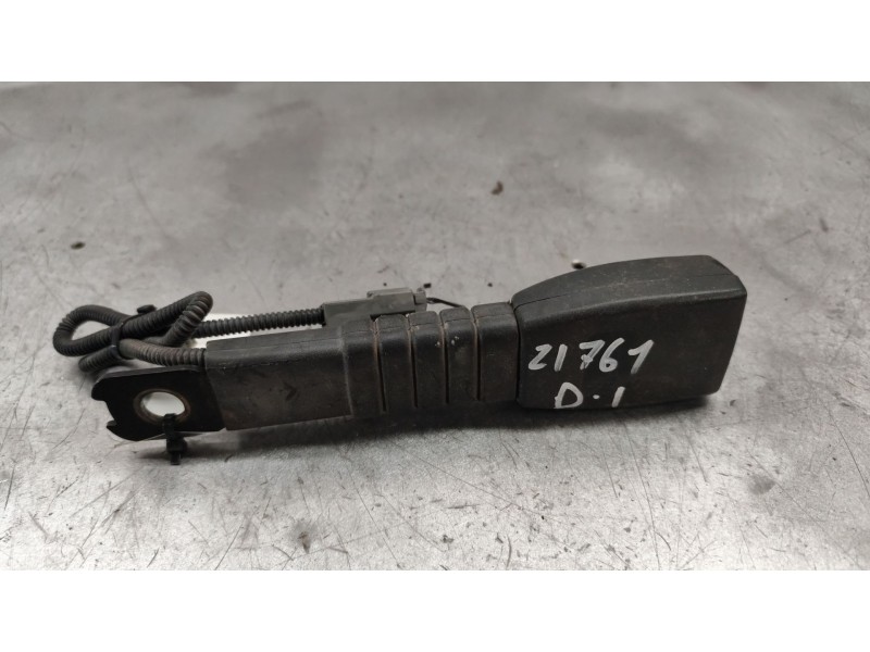 Recambio de pretensor airbag izquierdo para hyundai accent (mc) gl referencia OEM IAM   